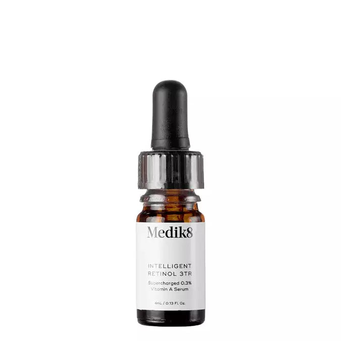 Нічна інтенсивна сироватка з ретинолом 0,3% Medik8 Intelligent Retinol 3TR 15 ml